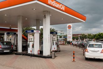 Retail Fuel Access Curbed for Bulk Buyers as ₹39 Gap Triggers Govt Action